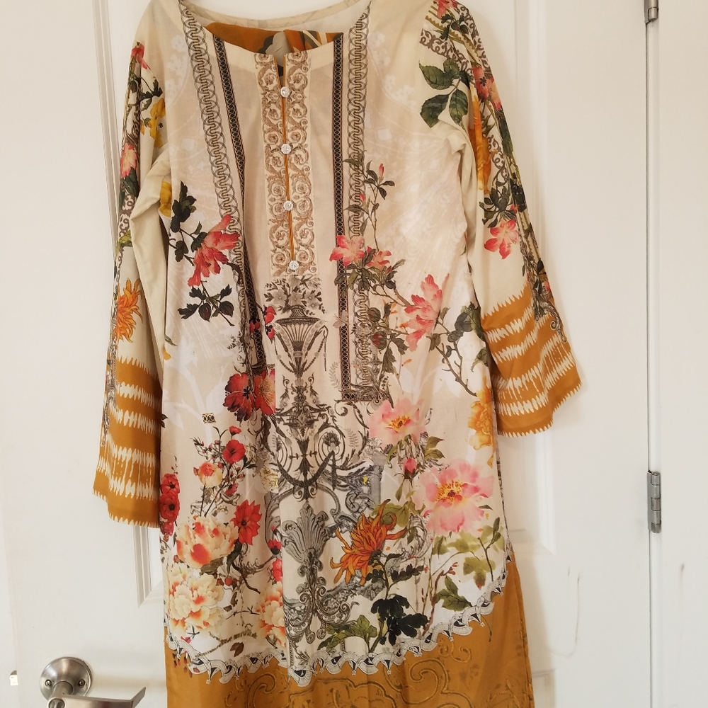 Pakistani dress three piece